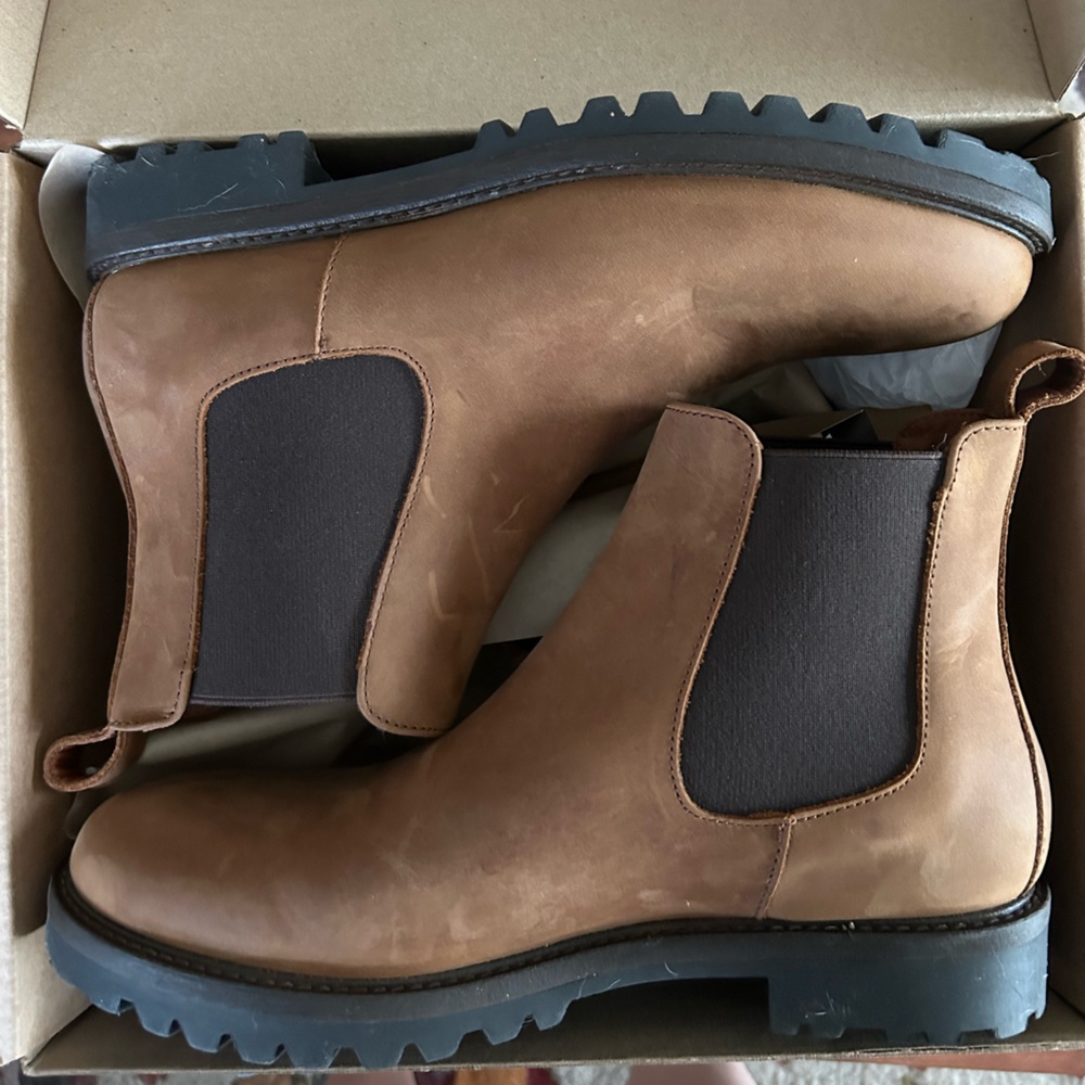 NIB “Almost Perfect” Chelsea Boots from the Portland Leather Company